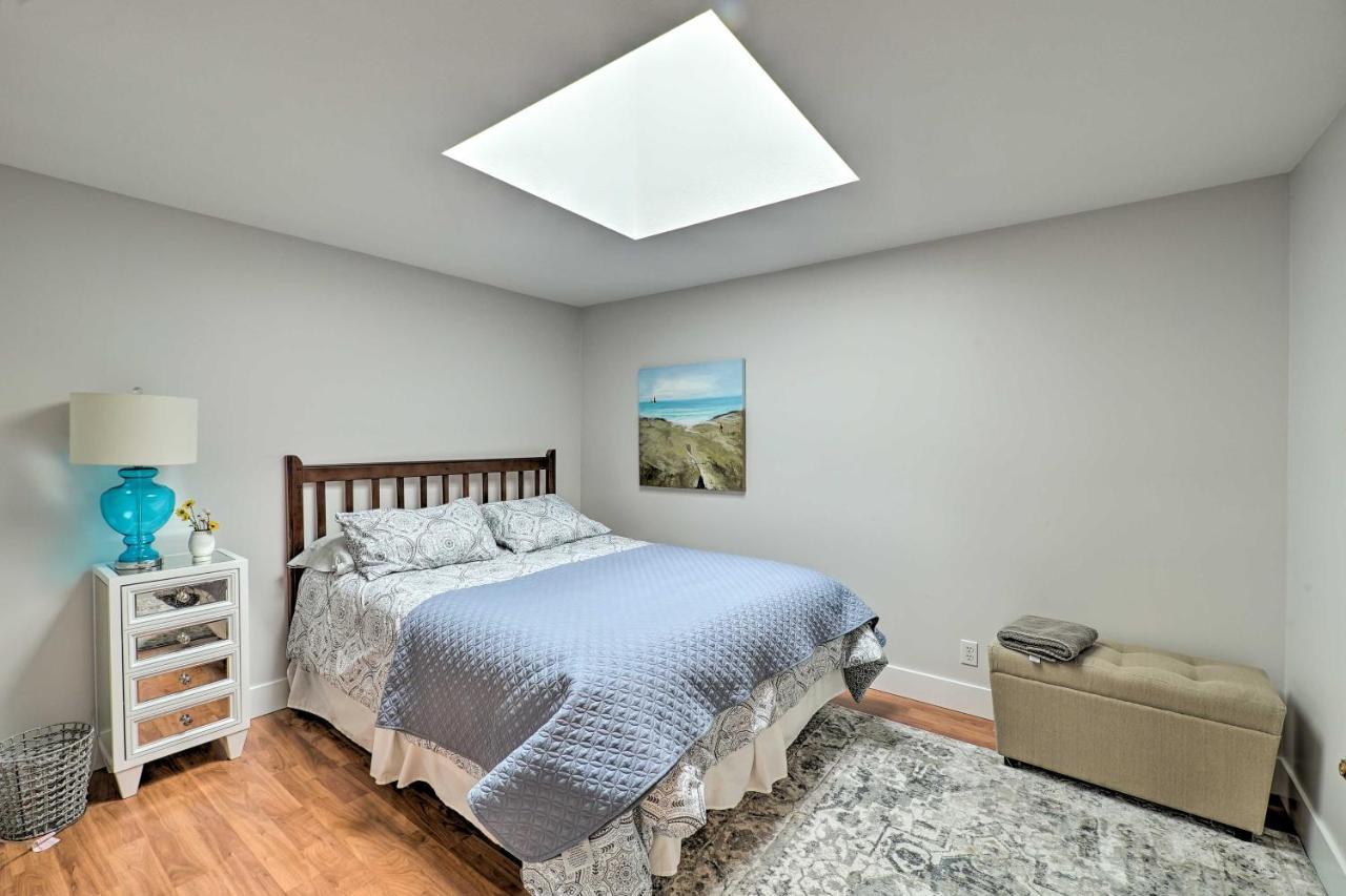 Cute Grand Haven Apartment Walk Downtown Streets! Bagian luar foto